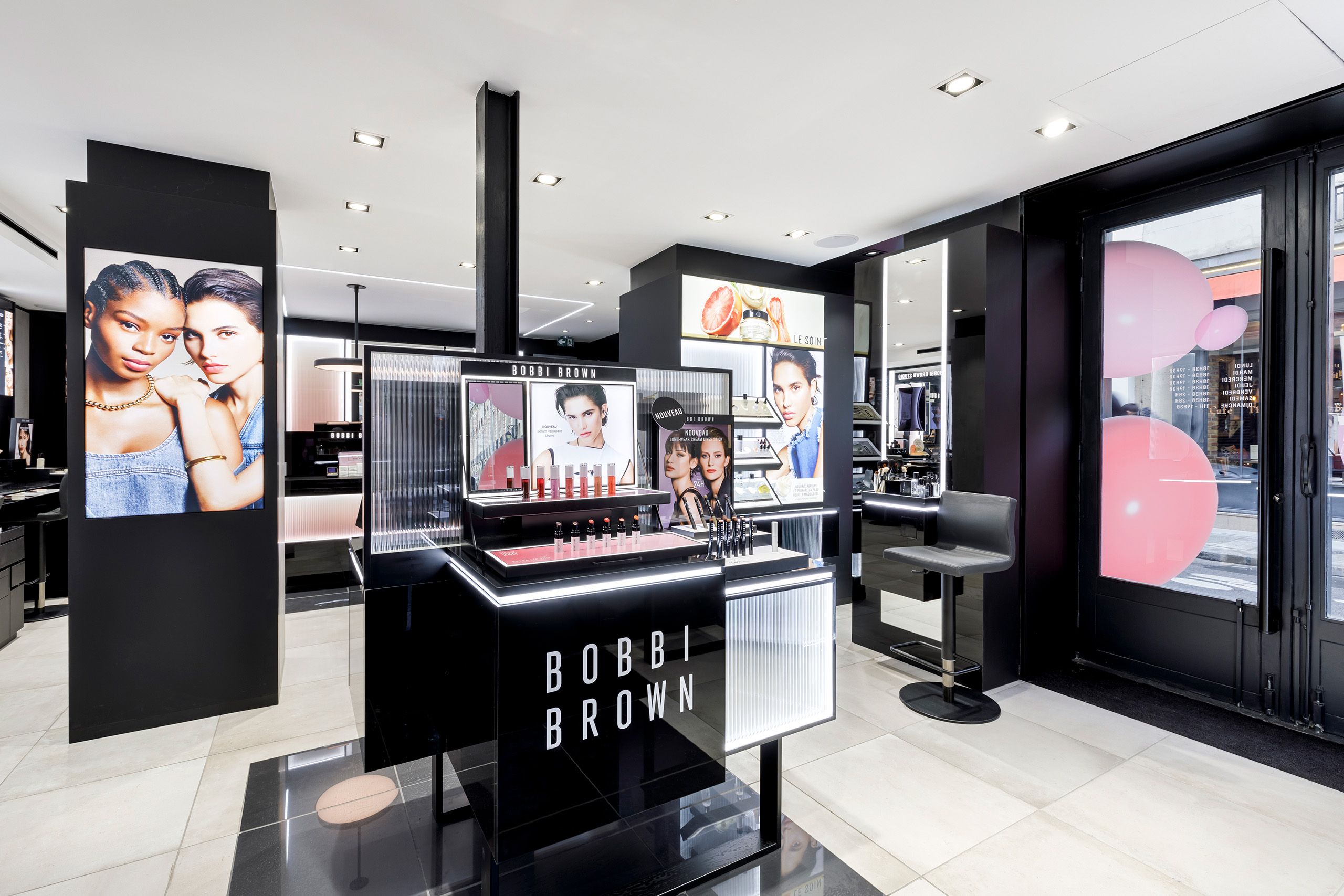 Bobbi Brown Francs Bourgeois Le Marais