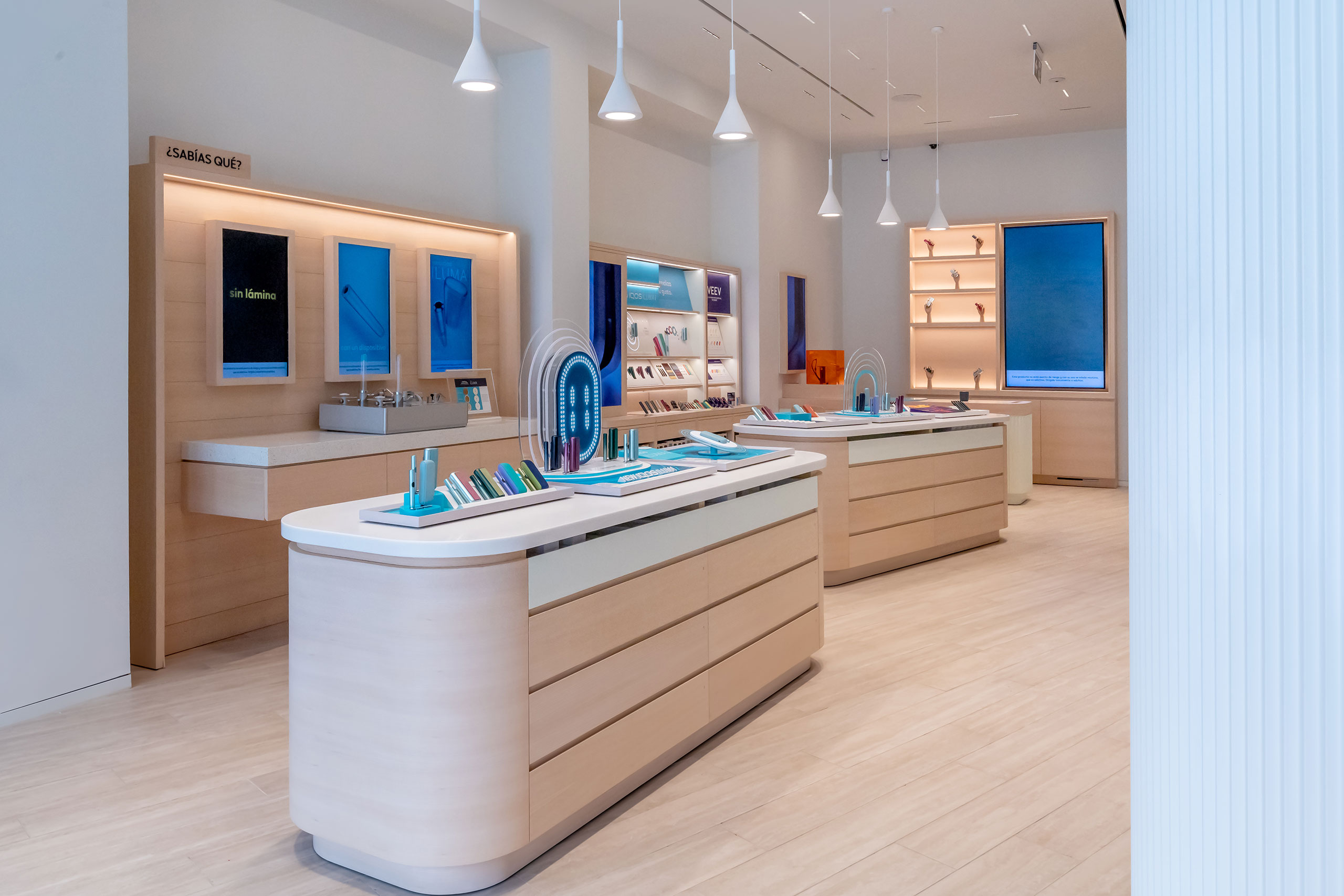 IQOS Boutique Seville furnished by TJC