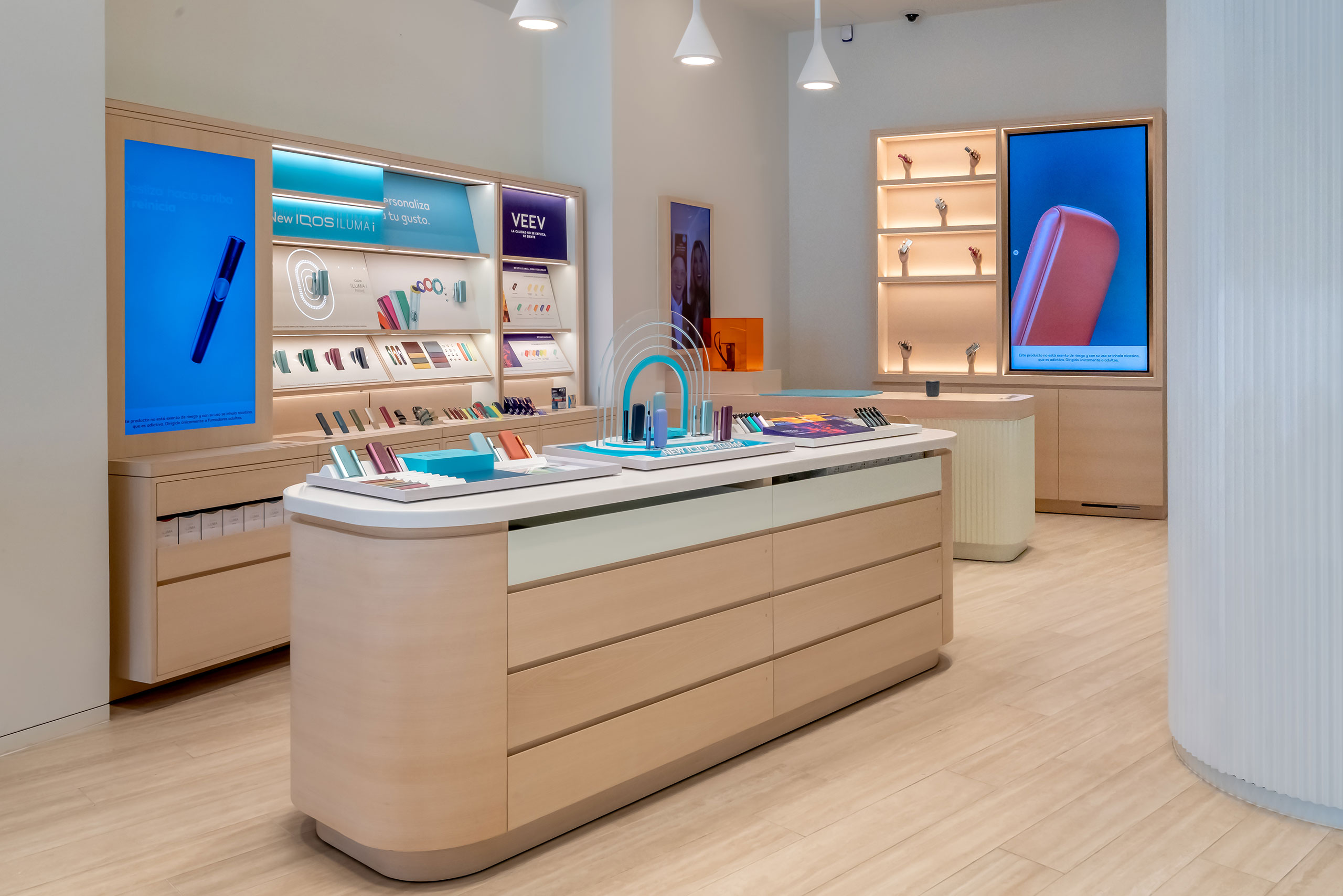 IQOS Boutique Seville furnished by TJC