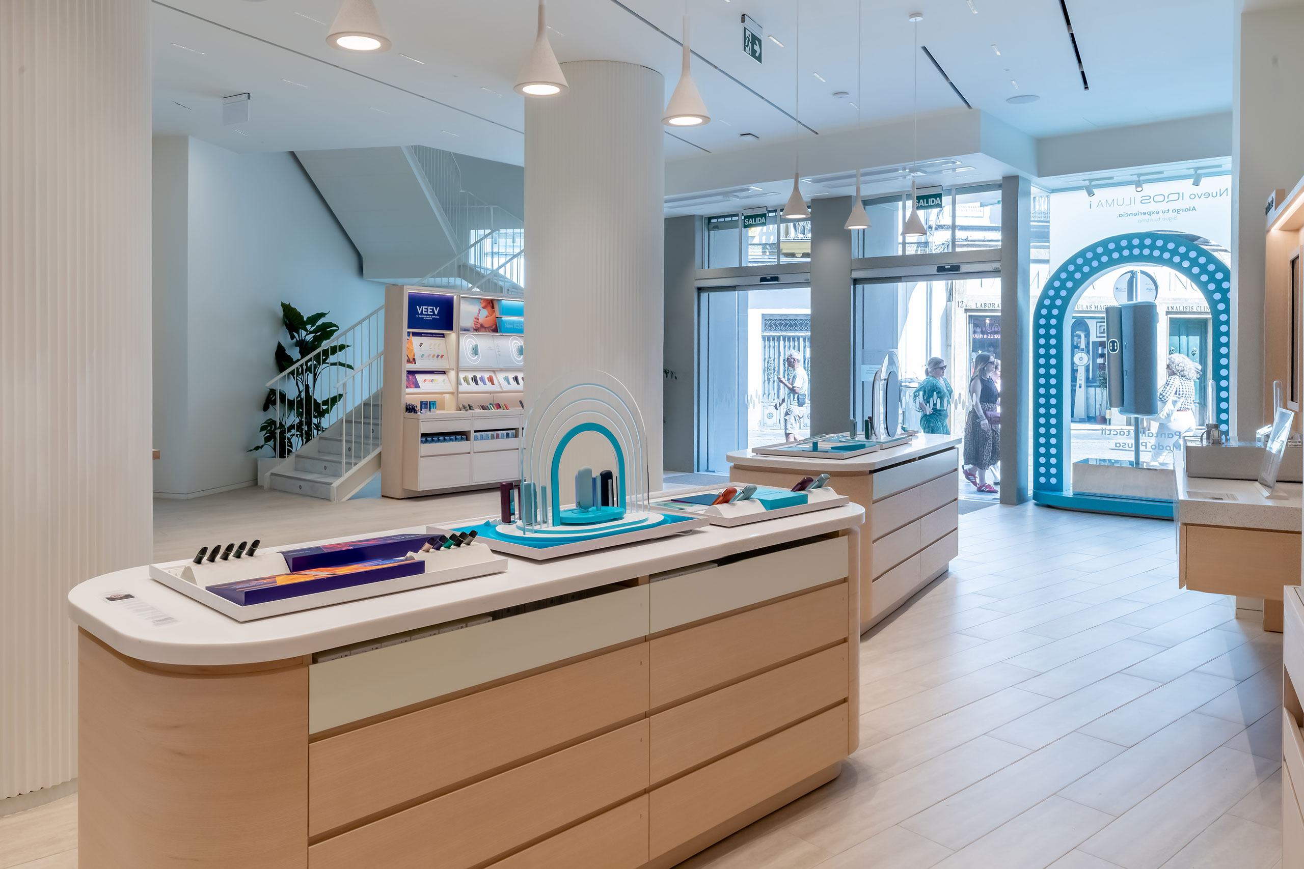 IQOS Boutique Seville furnished by TJC