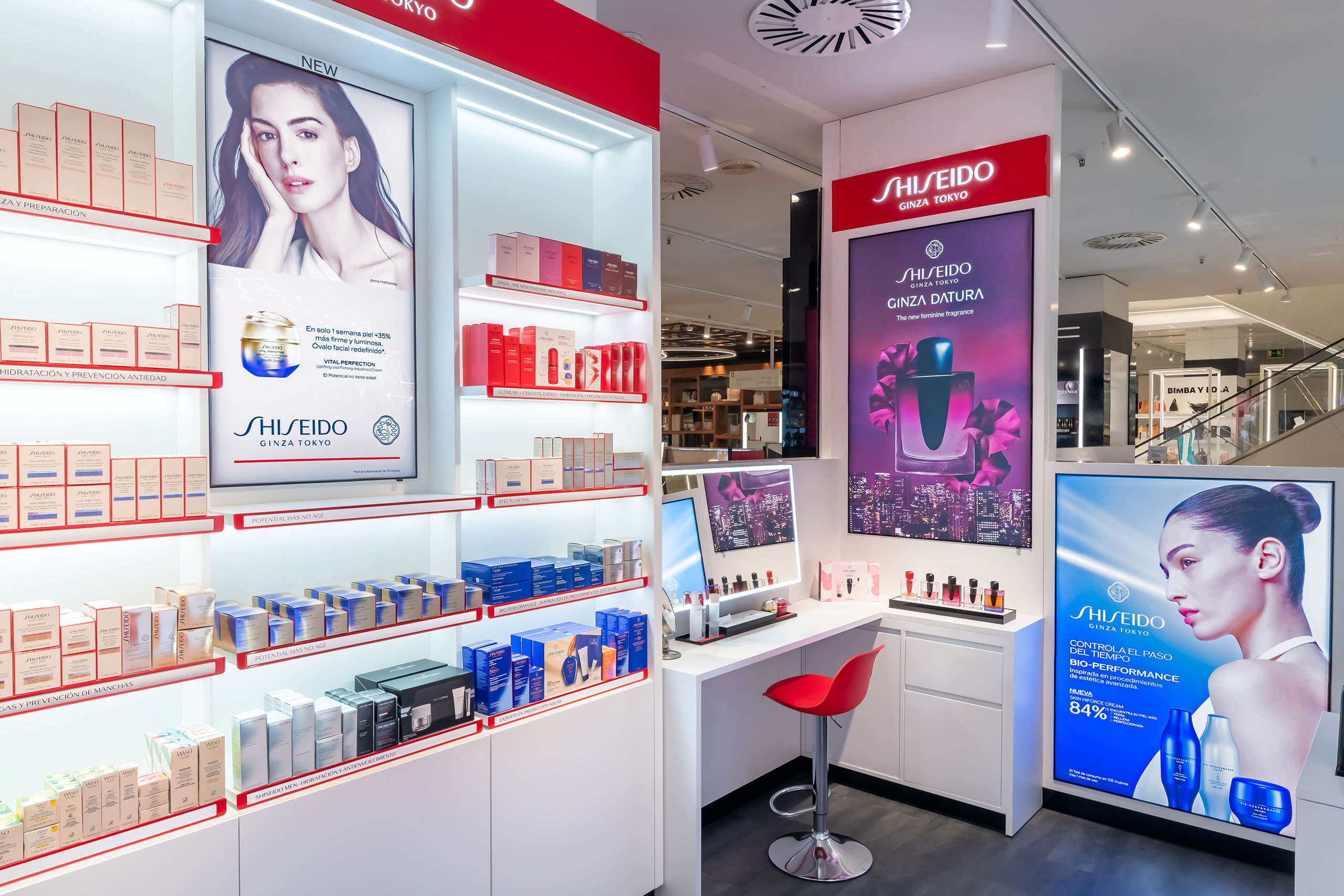 Shiseido store at El Corte Inglés Plaza del Duque Seville built by TJC