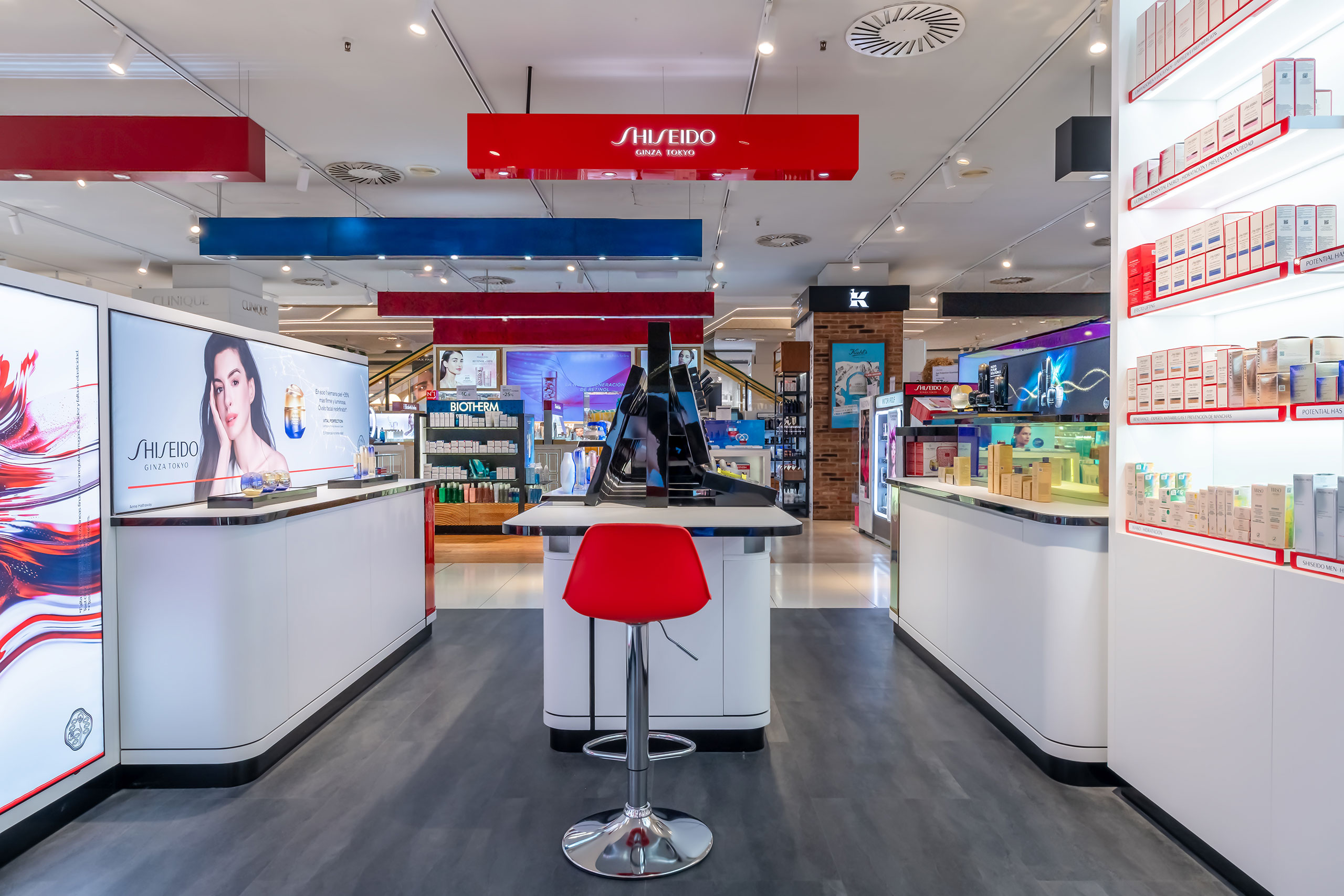 Shiseido store at El Corte Inglés Plaza del Duque Seville built by TJC