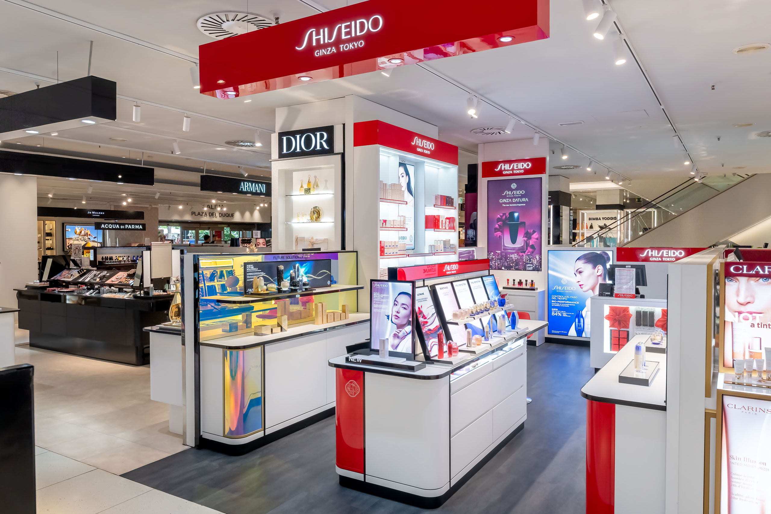 Shiseido store at El Corte Inglés Plaza del Duque Seville built by TJC
