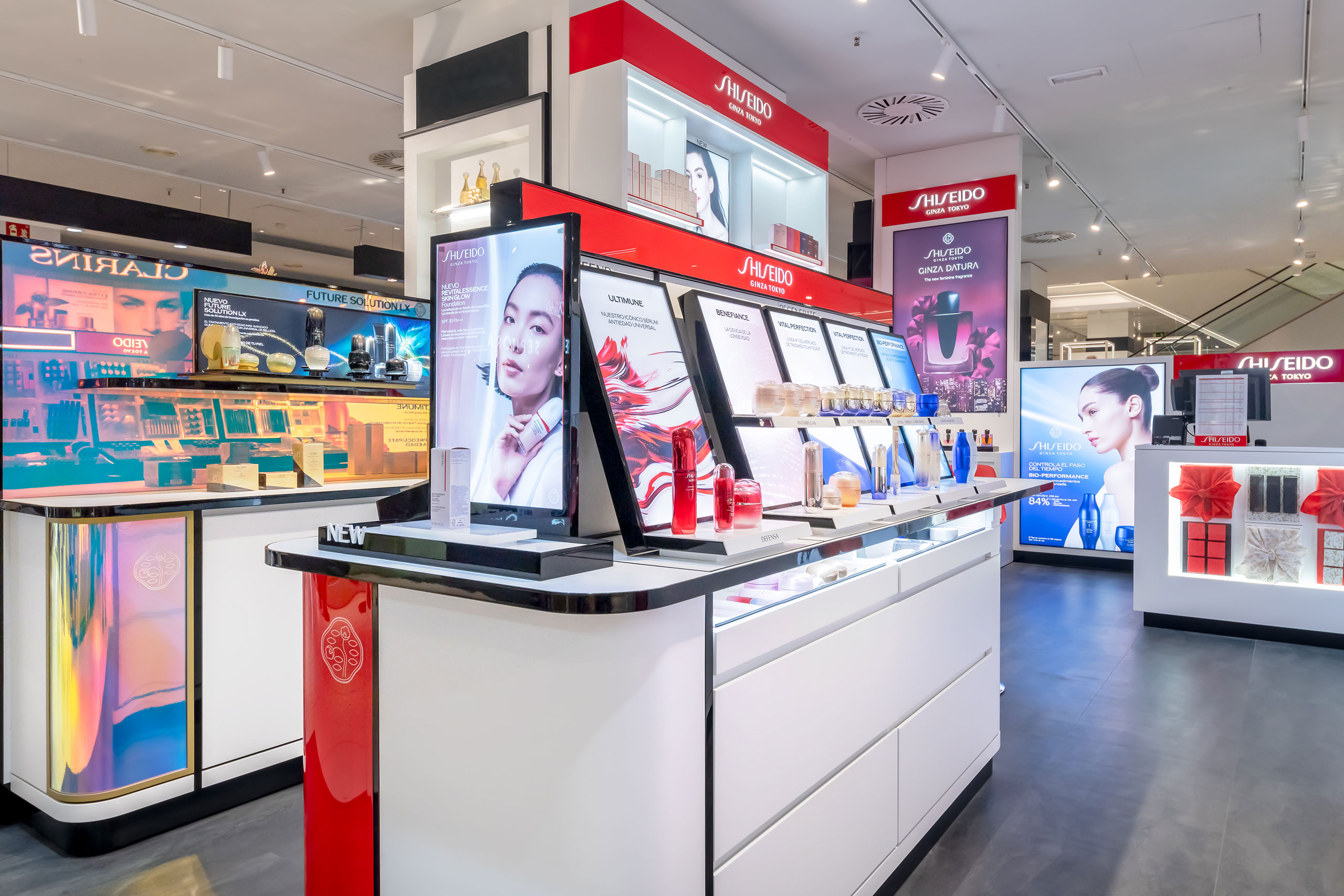 Shiseido store at El Corte Inglés Plaza del Duque Seville built by TJC